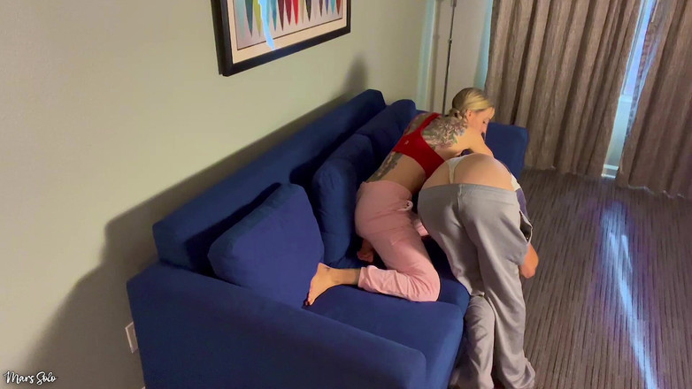 Mars solo: Atomic Wedgie Battle om de TV-afstandsbediening: Mars Solo en eilandjongen...