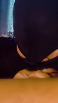 Epic Masked Colombiana Throat Drainer