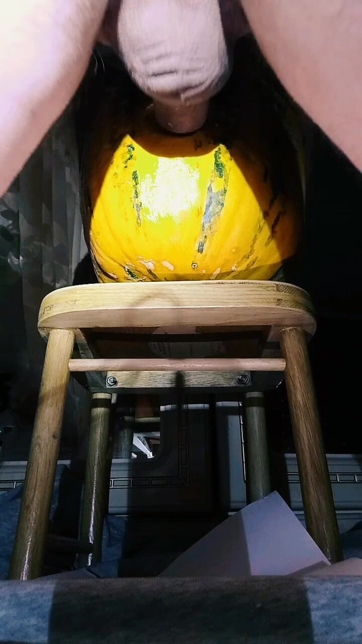 White Ukrainian Dick: Iubesc dovlecii nenorociți!