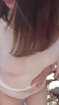 街头浸泡 - 你能处理这个巨大丰满的美女如何在户外变得多汁吗？第2章