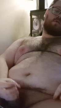 Chubby Guy Masturbates When He's Home Alone