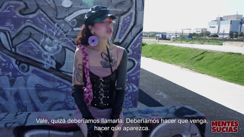 Mentes Sucias: BDSM -emmita Misbehaves, and Fedora Delivers the Punishment