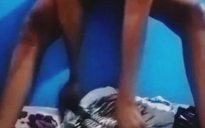 Sugarmama video call mutual masturbation: Máma hrát její kundičku na videohovoru ep3