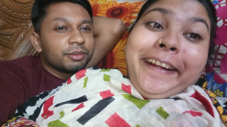 Desi Video BD: Desi Bhabhi Zabawy z mężem 2025