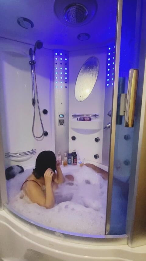 Six my and wife: 샤워하는 아랍 재미