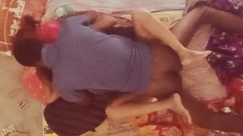 Bengaliauntykichut: I fucked my stepmom during the day