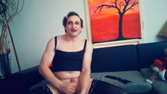 BarbaraWhite: Sissy Barbarawhite masturbuje, dokud se nevystříká