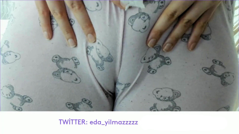 turk_milf_porno: Cameltoe - トルコ人熟女 - トルコ人ポルノ - パジャマ - まんこ - トルコ人開示 - 開示