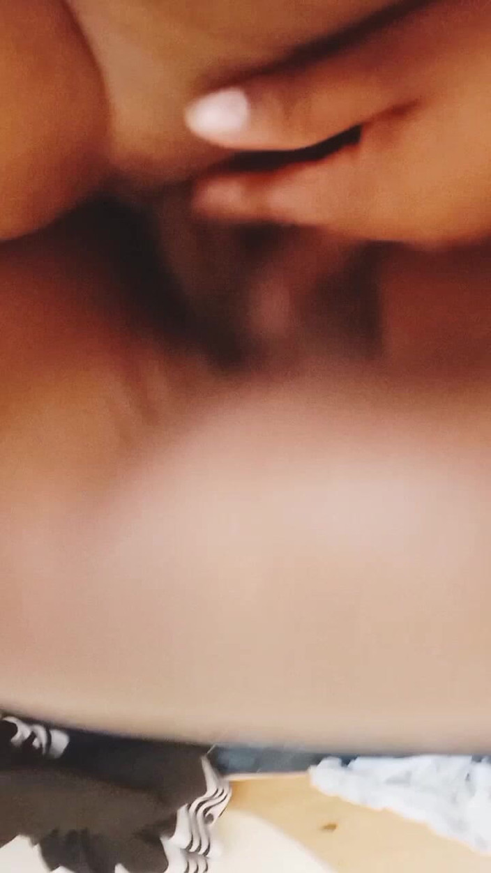 Me and my new slut: Sexe super gémissement avec ma copine, elle aime ma bite...