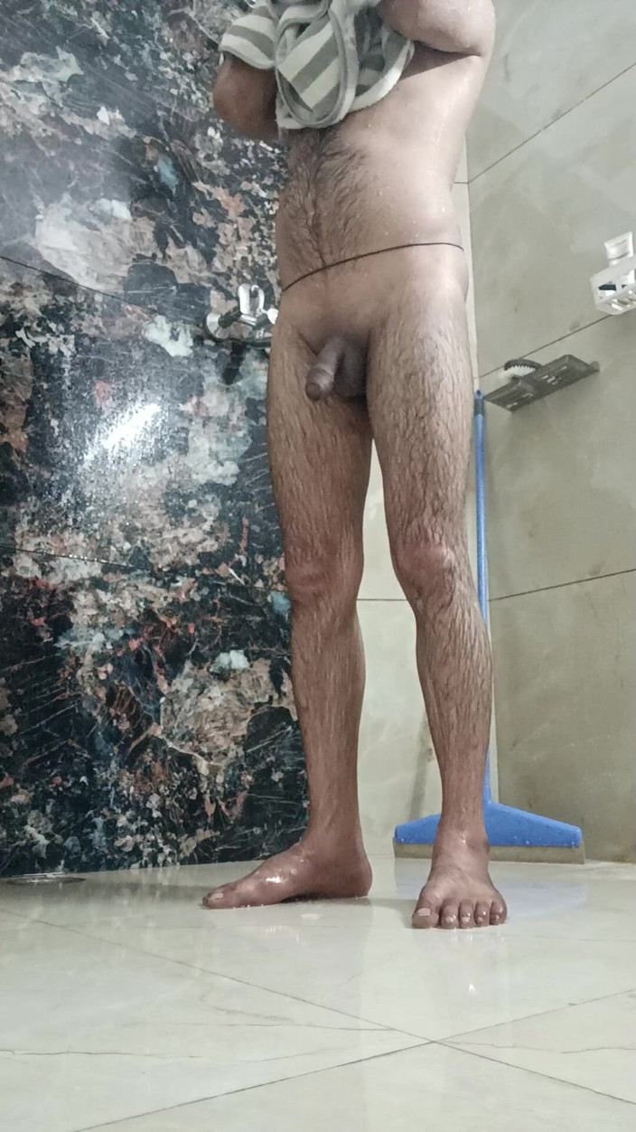 Rajasthani-old-lover: Lelaki desi India menikmati pertunjukan mandi