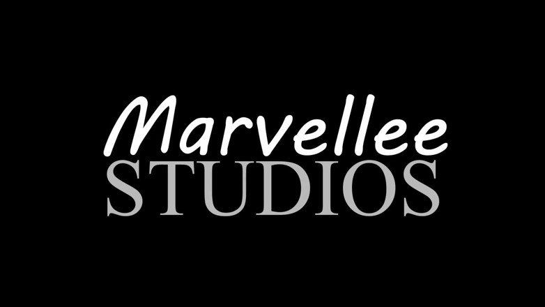 Marvellee Studios: Sexyshorts-Figgingfetishes