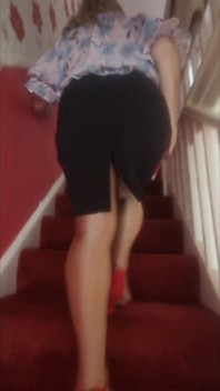 Gold Crotchlesstights Walking up the Stairs 001-f-v-1-boobs