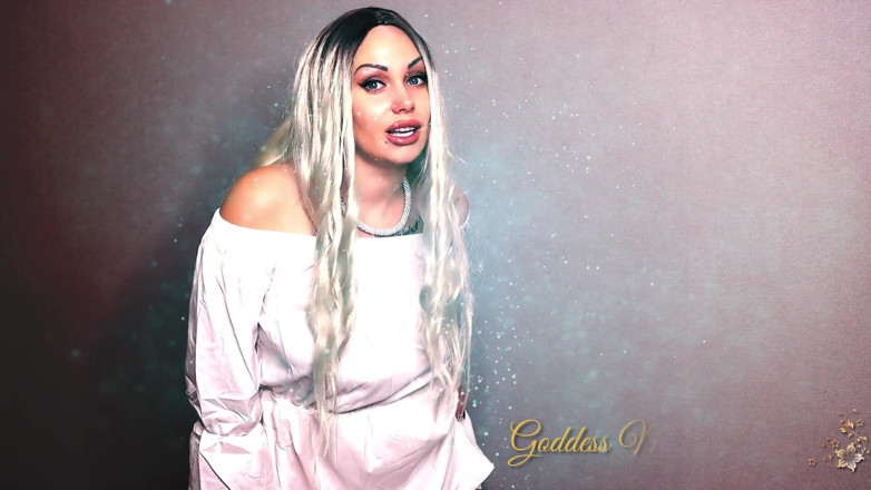 Goddess Misha Goldy: 넌 나를 이용하고 빨아주는 것에 중독되어 있어, 이것이 네 인생에서 필요한 유일한 것