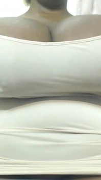 SSBBW 신음하고 침을 뱉는 페티쉬