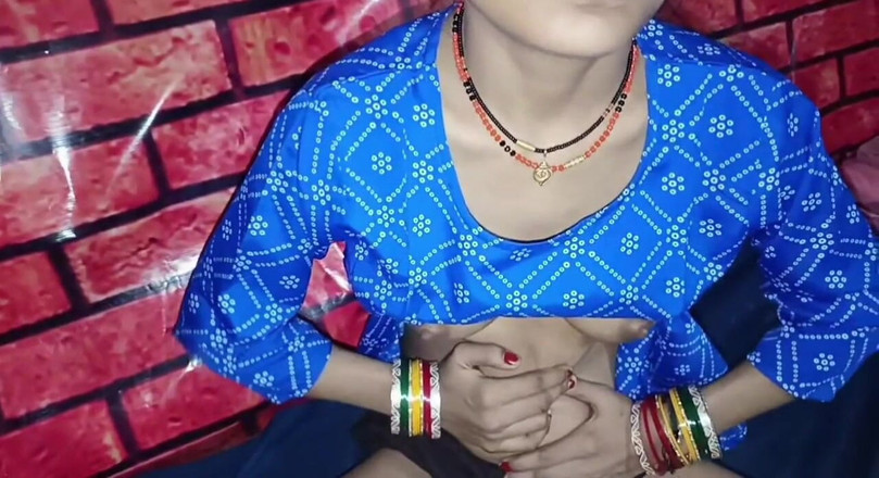 Ramashish: Video rekaman seks threesome mahasiwi india dientot habis-habisan sama teman...