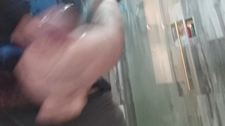 Mchez88: Jerking off