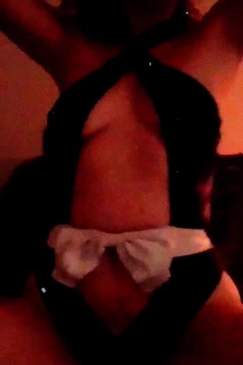 pussyplayprincess: Pusdy Play Waiting Gor Boyfriend