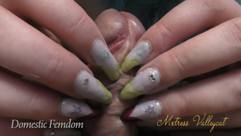 Mxtress Valleycat: งานมือเจ็บ ๆ ด้วยเล็บของ Mxtress