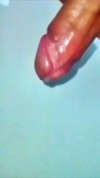 Carnaval et l’ascension de la grosse bite qui crache de sperme