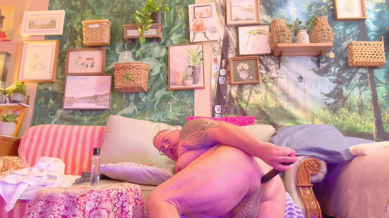 Hand-Free-Daddy-Chub: 14 хвилин... Дідусь має клин-джі в білих трусах, у нього такий великий живіт