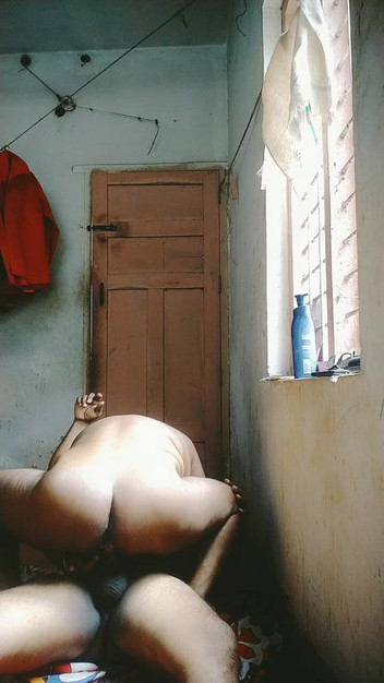 Beyblade: Kejutan tahun baru teman wanita saya