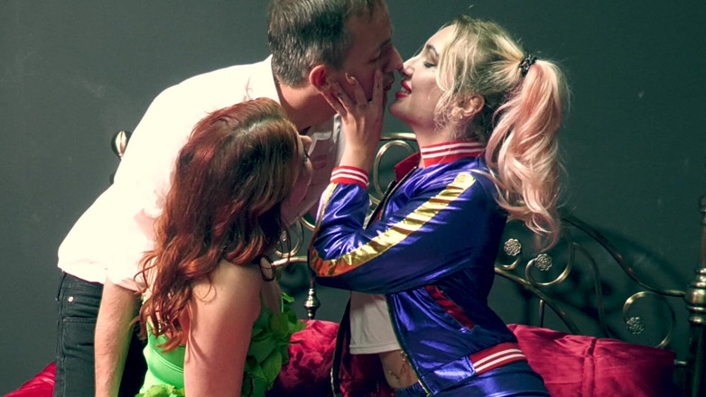 jasminebrooks: When Harley Quinn Shared the Joker with Poison Ivy