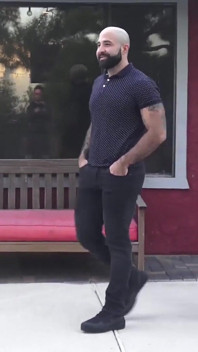 Barebackthathole tatuerade homosexuella Atlas Grant och Chip Young barbacka efter rimjob