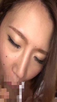 Misaki - femme au foyer, draguer (33 ans), vol. 1