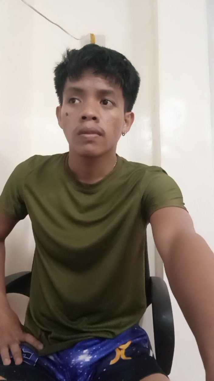 Fleshlab studios: Pinoy Twink Gets Horny at Home