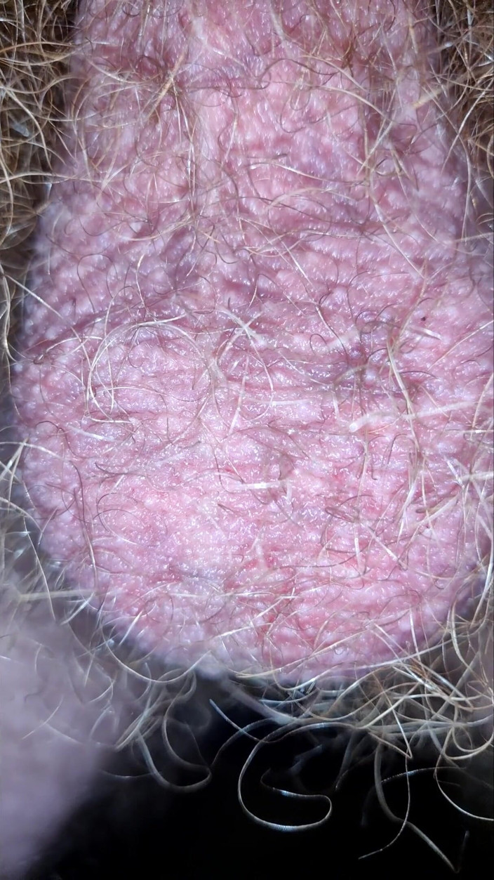 AssHungry4Cock: Hipnotizantes bolas produciendo semen