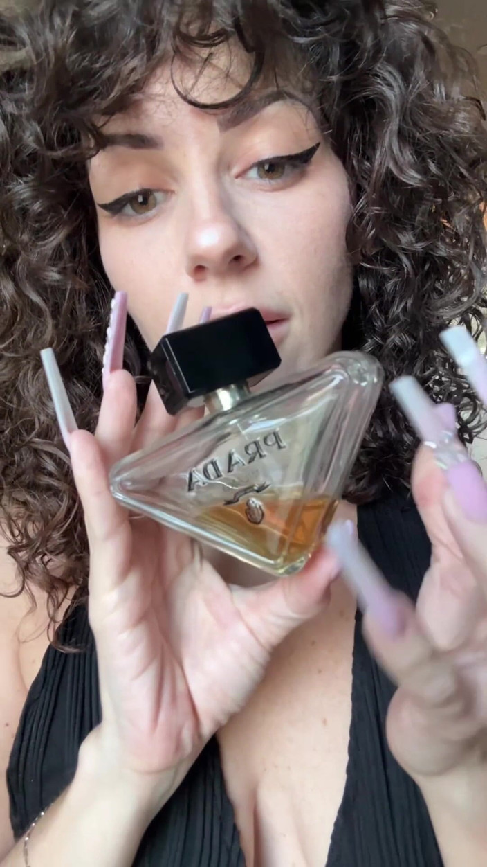 SavvyStar: Asmr Parfüm Şişesi