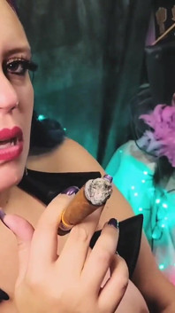 Pancutan mani yang mengujakan semasa merokok cerut cohiba