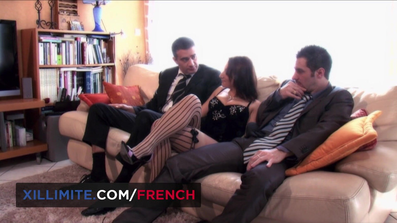 French girls at work: Charlotte de Castille loves hardcore DP!