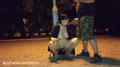 Toilet Mommy: Chcací děvka manželka nemůže dostat na dost mého chcaní do...