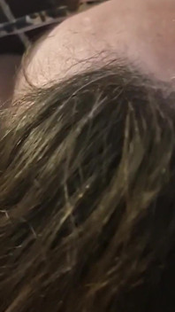 Sexxxymomma se fait baiser la chatte avec un creampie anal