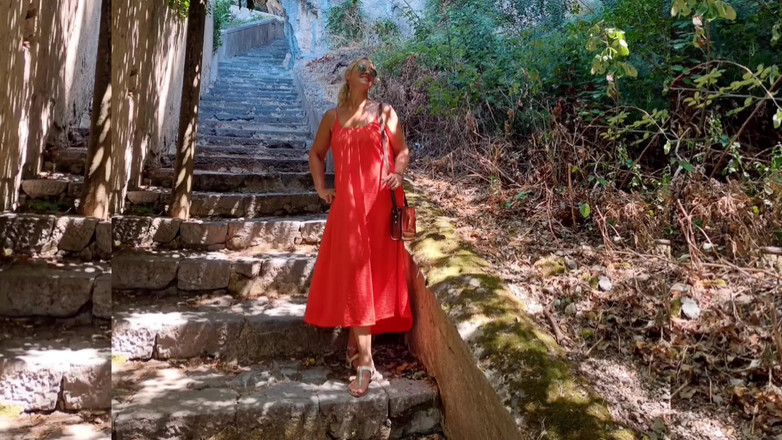 Selena701: Аматорська Блондинка-доросла Дружина Насолоджується Сексом Після Прогулянки