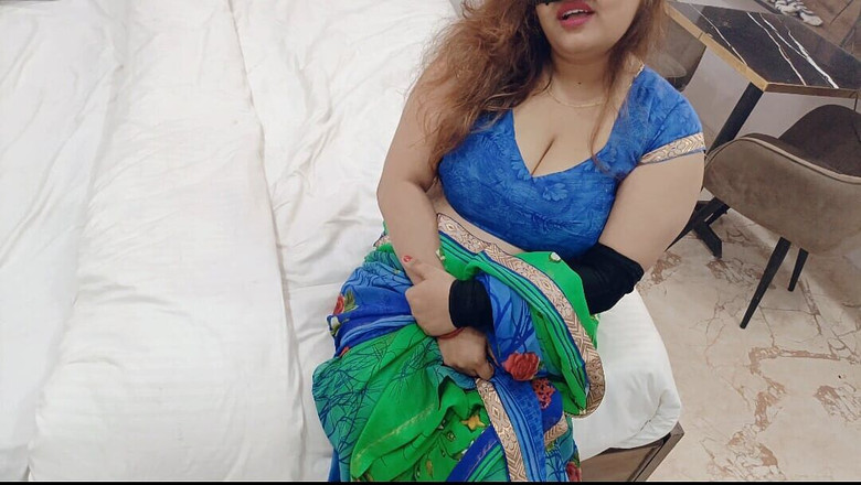 Maya-malik: Cunhada com tesão pela primeira vez