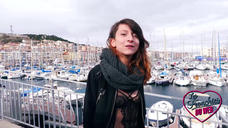 The Frenchies of the web: Melany, a Pervert Offering Her Ass for the First Time