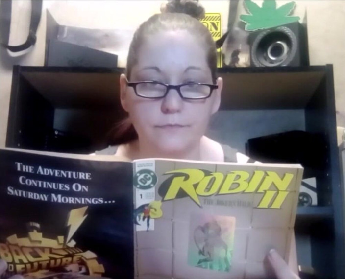 Queen Mea: Nerdy girl ignoring you