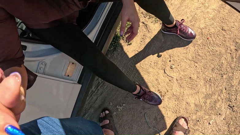 MilfyCalla: Blowjobs selamba &amp; mengusik buah dada besar - cameltoe, merintih &amp; jari basah