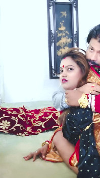 Desi tharki Ấn Độ Jamindar Brothers chia sẻ bốn người vợ của họ cùng một lúc để chơi tập thể thực sự (âm thanh tiếng Hin-di)