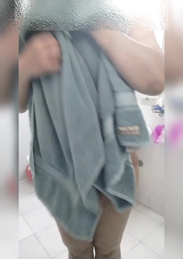 Indian MILF Shower Striptease (Venus Hottrap) Indian MILF Shower Striptease (Venus Hottrap)