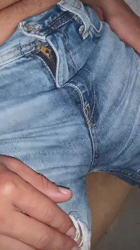 Pasywny z połamanym tyłkiem po tym, jak dostałem penisa bez koni.