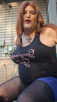 Its a Nice Night for an Outdoor Gangbang!