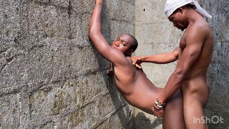 yomiangels1aa: Je me perce devant chez moi