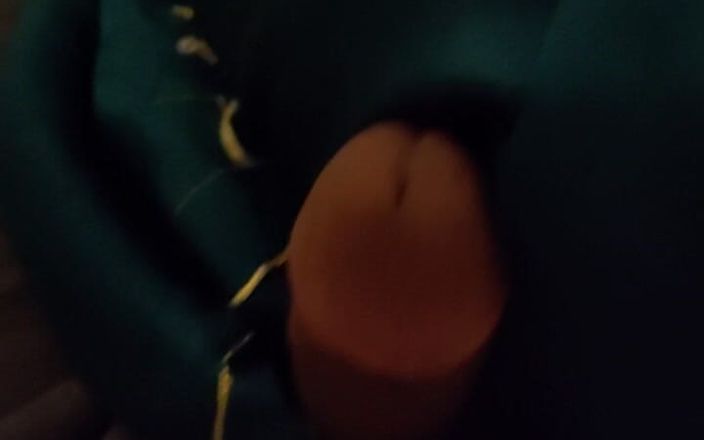 Satin And Silky: Porno handjob suut satin - handjob dengan kain sutra biru satin...