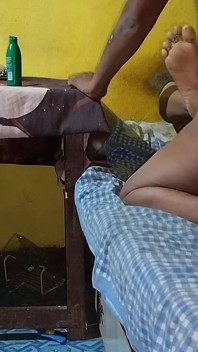 Desi Indian Sexi Bhabhi Shardiyo Ki Raat Me Apni Hawas Ki Aag Bujati He