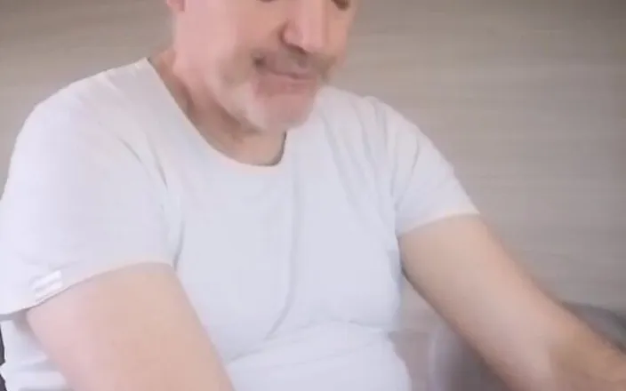 Setesesso7: Hairy Ass and Piss and a Cumshot for My French...