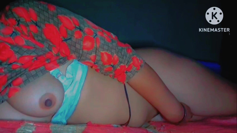 TricolorMusic3: Ateşli güzel seksi desi Asyalı ateşli üniversiteli kız ateşli amcığın içinde...