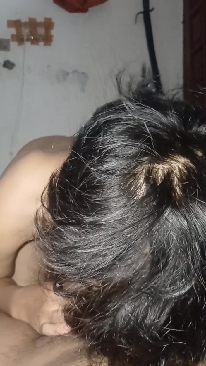 Theresia Nirvana: Una ragazza di 18 anni sta diventando molto difficile rimanere incinta